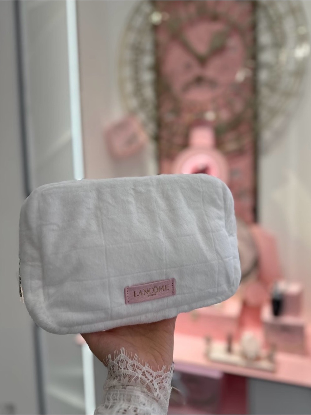 2/10$ Set of 2 Lancôme Makeup Bags